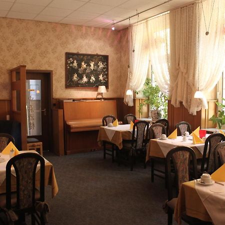Hotel Westfaelischer Hof Hattingen Bagian luar foto